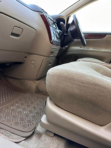 Toyota: Toyota Ipsum: 2003 г., 2.4 л, Автомат, Бензин, Минивэн — 9