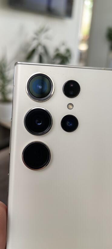 оборудование для мороженое: Samsung Galaxy S23 Ultra, Б/у, 512 ГБ, цвет - Белый, 1 SIM, 2 SIM, eSIM