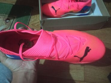 ортопедическая обувь для взрослых: Яркие розовые футзалки Puma Ultra Match LL TF. Эти футбольные