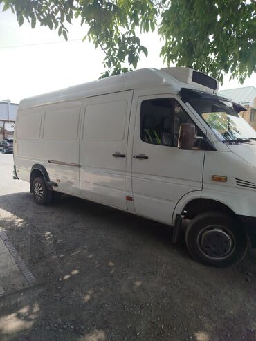 цельнометаллический спринтер: Mercedes-Benz Спринтер: 2004 г., 2.2 л, Механика, Дизель, Бус