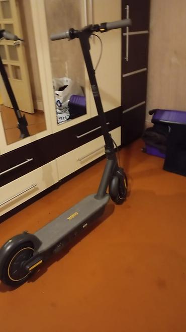 Elektrikli samokatlar: İşlənmiş Elektrik samokat 10", 251 - 350 Vt, 16 - 25 km/s, Ünvandan götürmə — 7