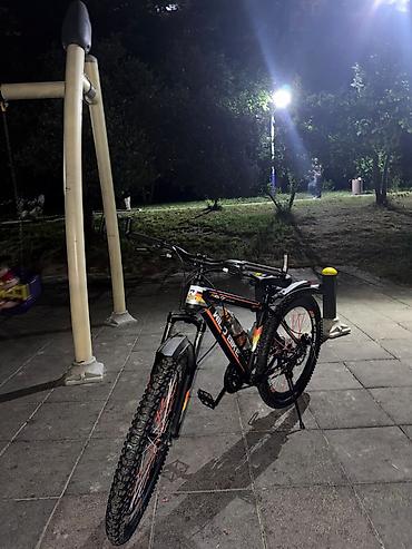 surron bike: - Çərçivə: yüngül ərintidən, idman/dağ tipli, kabel yönləndirməsi üst — 4