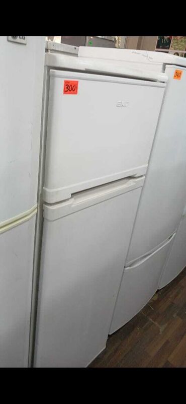 Soyuducular: İşlənmiş 2 qapılı Beko Soyuducu Satılır, rəng - Ağ, Kredit var