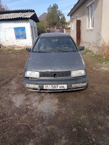 авто жпс: Volkswagen Vento: 1995 г., 1.8 л, Механика, Бензин, Седан