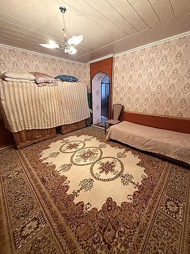 срочно продаю гараж: Продаётся жилой дом с уютным внутренним двором и озеленением — 6