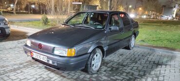 пасат b4: Volkswagen Passat: 1992 г., 1.8 л, Механика, Бензин, Седан