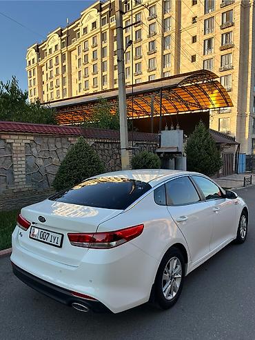 byd e2: Kia K5: 2017 г., 2 л, Автомат, Газ, Седан — 4