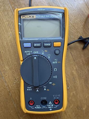 Электротовары: Fluke 117 True RMS Rəqəmsal Multimetrlə Peşəkar elektrik işləri və — 1