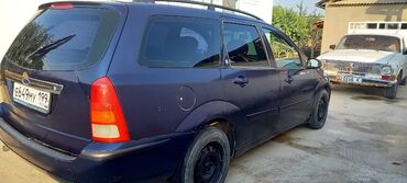 трактор с прицепом: Ford Focus: 2004 г., 1.8 л, Механика, Бензин, Универсал