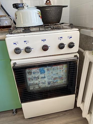 Кухонные плиты и варочные поверхности: Газовая печь, Б/у, Напольная, цвет - Белый, Полная оплата — 4