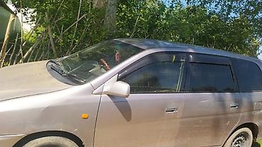 рул: Toyota Gaia: 2001 г., 2 л, Автомат, Бензин, Вэн/Минивэн — 5