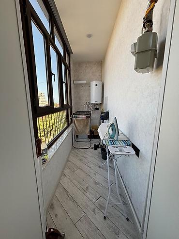 Uzunmüddətli kirayə mənzillər: Yalniz telebe qizlara verilir. Ev SDU nin 3 cu korpusunun yaninda 1 — 8