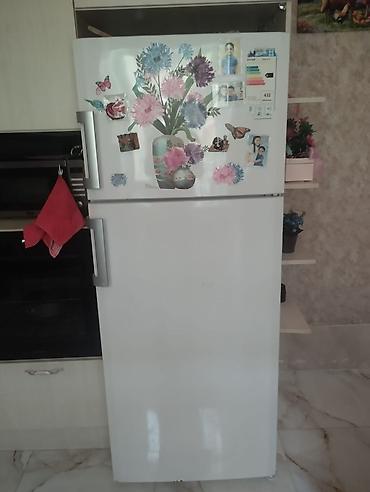 Soyuducular: İşlənmiş soyuducu alıram Xüsusiyyətlər: - Üst kamera dondurucu, alt — 6