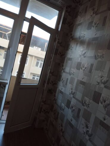 Uzunmüddətli kirayə mənzillər: Abşeron rayonu, Məhəmmədi qəsəbəsi, Neptun marketə yaxın, 10 mərtəbəli — 5