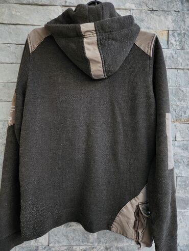 Duksevi: Duxerice,nemaju oštećenja, kom 200 din — 2