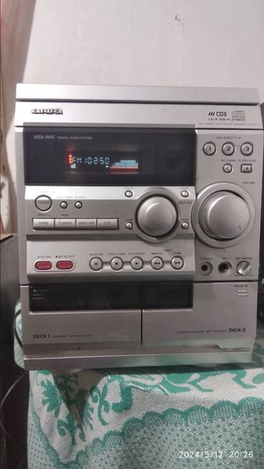 акустические системы 2 0 колонка банка: Продаю музыкальный центр AIWA NSX-R10.Без колонок! Работает радио и
