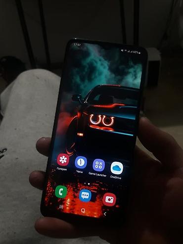 64: Смартфон Samsung Galaxy A12 (черный) - Экран 6.5" с вырезом — 1