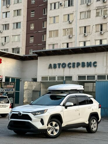 автомобиль на кредит: Toyota RAV4: 2019 г., 2.5 л, Вариатор, Гибрид, Универсал