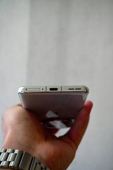 нотинг фон 1: OnePlus 12, Б/у, 256 ГБ, цвет - Белый, 2 SIM — 6