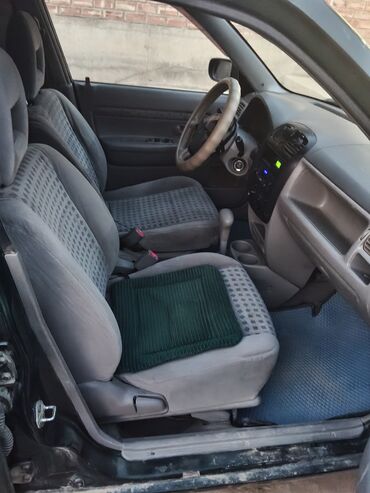 домкрат для машины цена: Mazda Demio: 2000 г., 1.5 л, Автомат, Бензин, Хетчбек