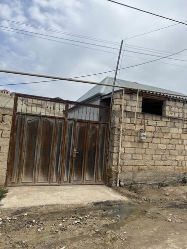 hovsanda heyet evleri 2018: 3 otaqlı, 81 kv. m, Orta təmir