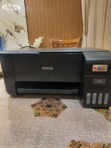 Printerlər: Epson Printeri satılır Model:L3201 1ay əvvəl alınıb 15gün istifadə
