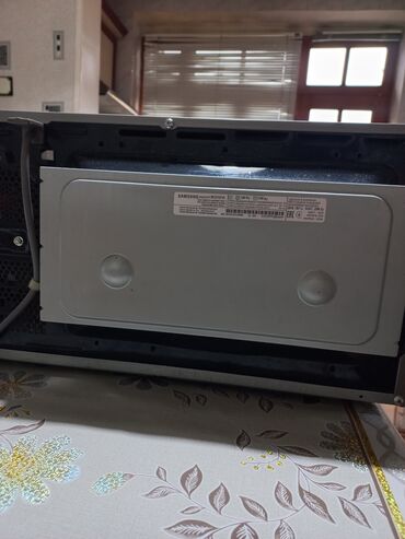 Mikrodalğalı sobalar: Mikrodalğalı soba Samsung, Ayrıca dayanan, Mikrodalğalar ilə, rəng - Gümüşü, İşlənmiş — 2