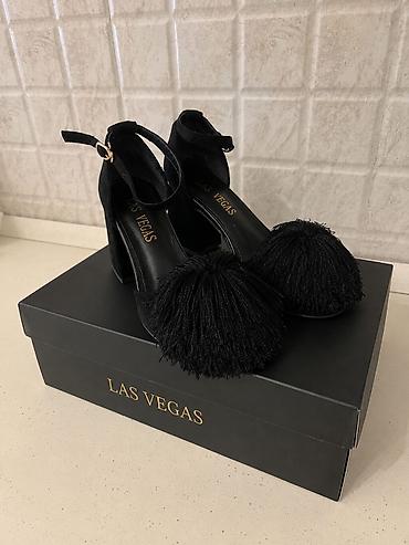 Tuflilər: LAS VEGAS brendi qadın ayaqqabısı - Rəng: Qara - Material: Zərif — 1