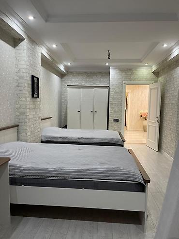 Mənzillər: Günəşli, 3 otaqlı, Yeni tikili, m. Həzi Aslanov, 130 kv. m — 8