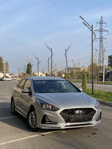 как можно купить машину в рассрочку: Hyundai Sonata: 2018 г., 2 л, Типтроник, Газ, Седан