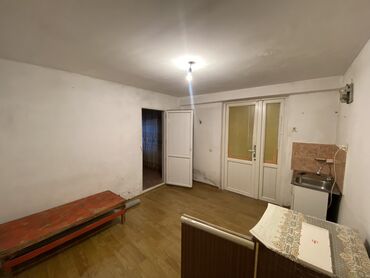 продается коммерческое помещение псо: Сдаётся двухкомнатная квартира. В доме проведён свет, установлено