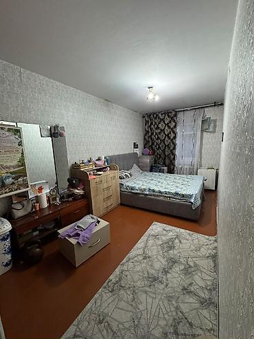 3х: 3 комнаты, 58 м², 8 мкр 104 серия, 3 этаж, Требуется ремонт — 1