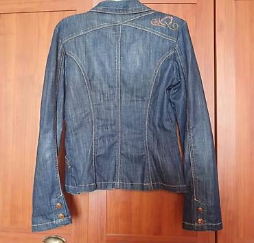 cins kurtkalar qadin: Qadınlar üçün cins jaket – klassik blezər kəsimi - Material: orta — 2