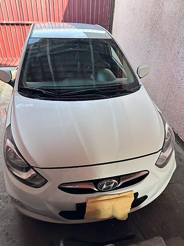 хюндай ассент: Hyundai Accent: 2010 г., 1.6 л, Автомат, Дизель, Седан — 3