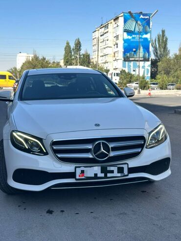 машина электронный: Mercedes-Benz E-Class: 2018 г., 2.2 л, Автомат, Дизель, Седан