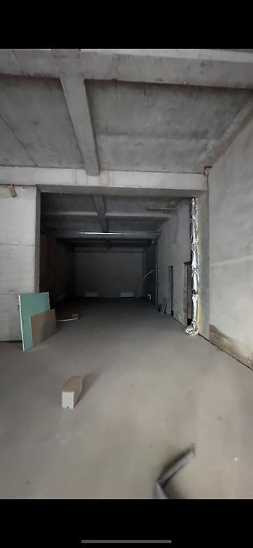 офисы аренды: Сдаю Офис целиком: 130 м², В жилом комплексе, Без ремонта — 3