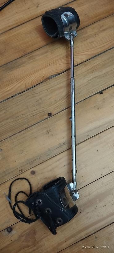 ellips trenajor: Məhsul: Ayaq üçün qandallı yaylı ayaq açıcı (leg stretcher) Təsvir: - — 1
