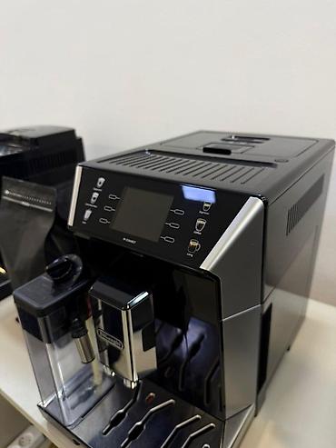 coffee machine: Qəhvədəmləyən Delonghi ECAM 550.55.SB Bütün kateqoriyalar • Ev və bağ — 1