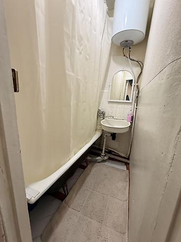 Продажа квартир: 3 комнаты, 48 м², 4 этаж at lalafo.kg — 5 Продажа квартир: 3 комнаты, 48 м², 4 этаж — 5