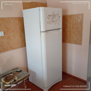 Mətbəx üçün digər texnika: İşlənmiş 2 qapılı Soyuducu Satılır, rəng - Ağ