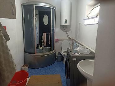 Бөлмөлөрдү ижарага берүү: 60 м², Толугу менен эмереги бар — 2