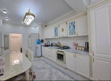 Помещения свободного назначения: 3 комнаты, 78 м², Элитка, 1 этаж, Евроремонт