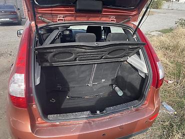 wuling mini ev: ВАЗ (ЛАДА) Kalina: 2015 г., 1.6 л, Автомат, Бензин, Хэтчбэк — 6