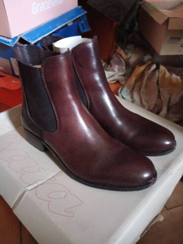 cizme kratke na stiklu: Ankle boots, Bata, 37