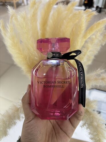 купить волосы для наращивания недорого: Парфюмерная вода Victoria's Secret Bombshell во флаконе объемом 100