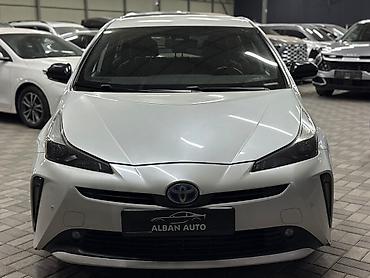 Toyota: Toyota Prius: 2020 г., 0.1 л, Автомат, Гибрид — 2