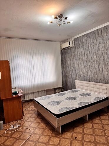 Долгосрочная аренда квартир: 1 комната, Агентство недвижимости, Без подселения, С мебелью полностью — 1