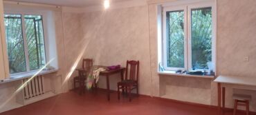 1 комнатная квартира студия: Xalqlar dostluğu metrosuna, Megastore-a yaxın ərazidə 5 mərtəbəli