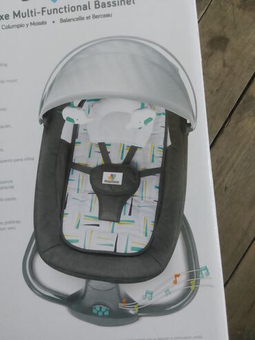 Beşiklər: Oğlan və qız üçün, Yeni, Dördbucaq, Beşik, Dəstsiz, Matras ilə, Yellənmə mexanizm ilə — 6