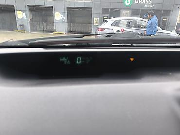 Toyota: Toyota Prius: 2005 г., Гибрид, Хэтчбэк — 4